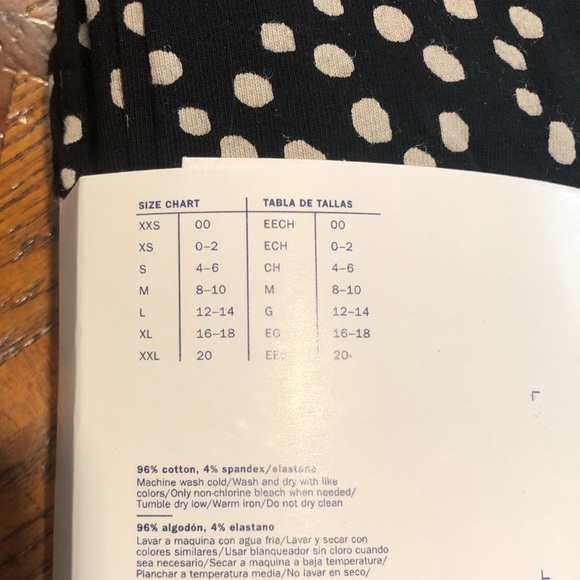 Old Navy High-Rise Cropped Leggings NWT - Picture 3 of 5